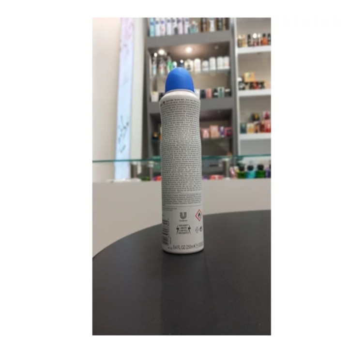 اسپری دئودورانت زنانه داو Dove ( اصلی ) مدل اورجینال ( شیر و بچه ) 250 میل