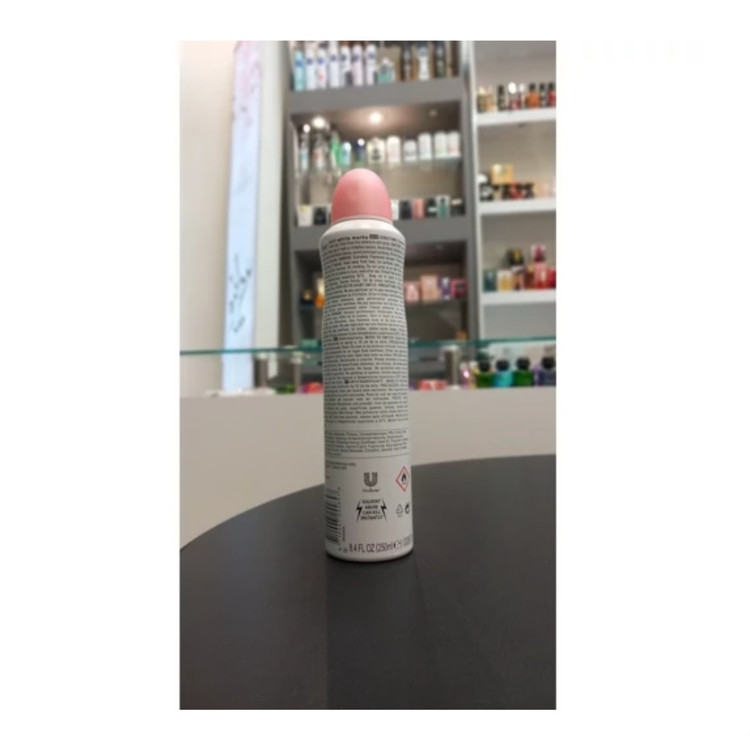 اسپری دئودورانت زنانه داو Dove ( اصلی ) مدل invisable care